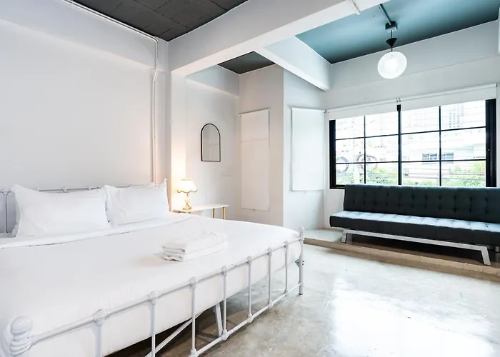 Apartment Yellow Place Sukhumvit 2 - Bts Nana *